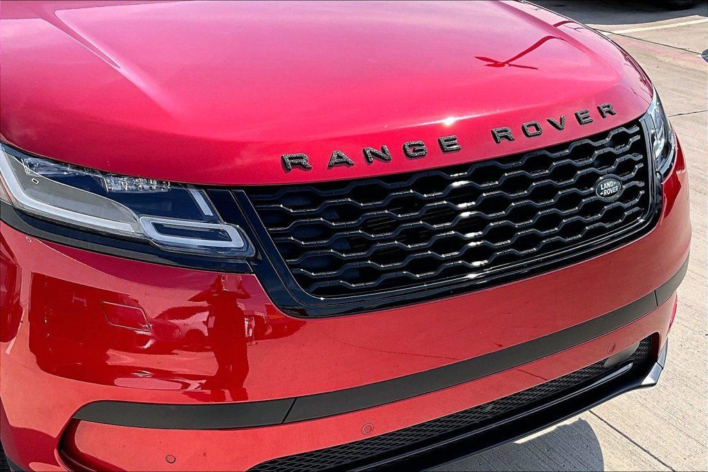 Used 2022 Land Rover Range Rover Velar S AWD/4WD image 36