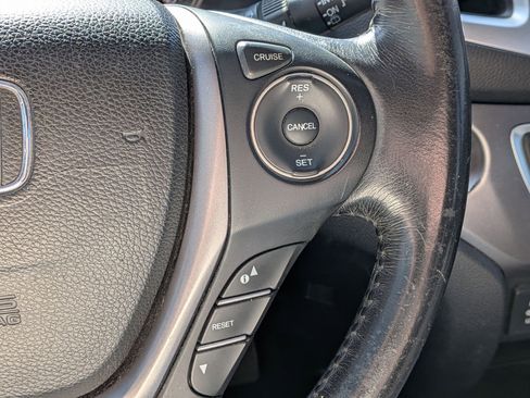 Used 2018 Honda Pilot EX-L image 17