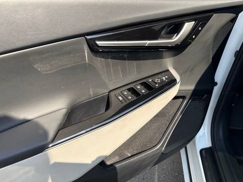 Certified 2024 Kia EV6 GT-Line AWD/4WD image 19