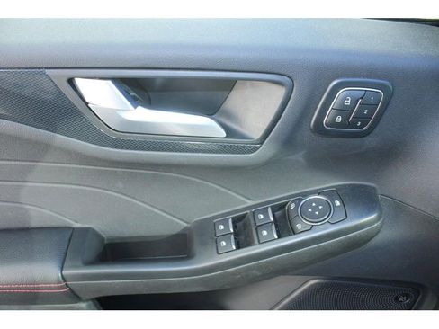 Used 2024 Ford Escape ST-Line Select w/ Tech Pack #2 image 20