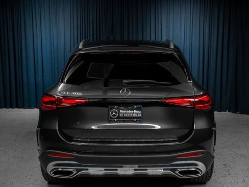 Certified 2026 Mercedes-Benz GLC 300 image 8