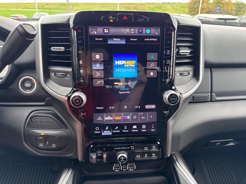 New 2027 RAM 3500 Big Horn AWD/4WD image 3