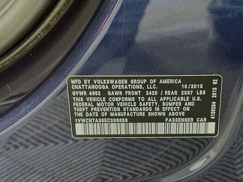 Used 2014 Volkswagen Passat TDI SEL Premium image 30