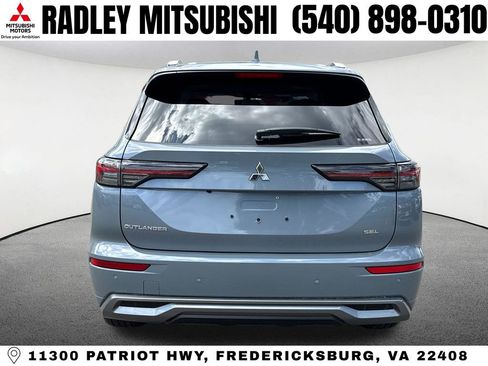 New 2026 Mitsubishi Outlander SEL image 18