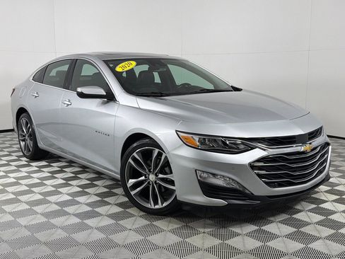 Used 2020 Chevrolet Malibu Premier image 2
