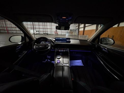 Used 2024 Genesis GV80 2.5T image 21