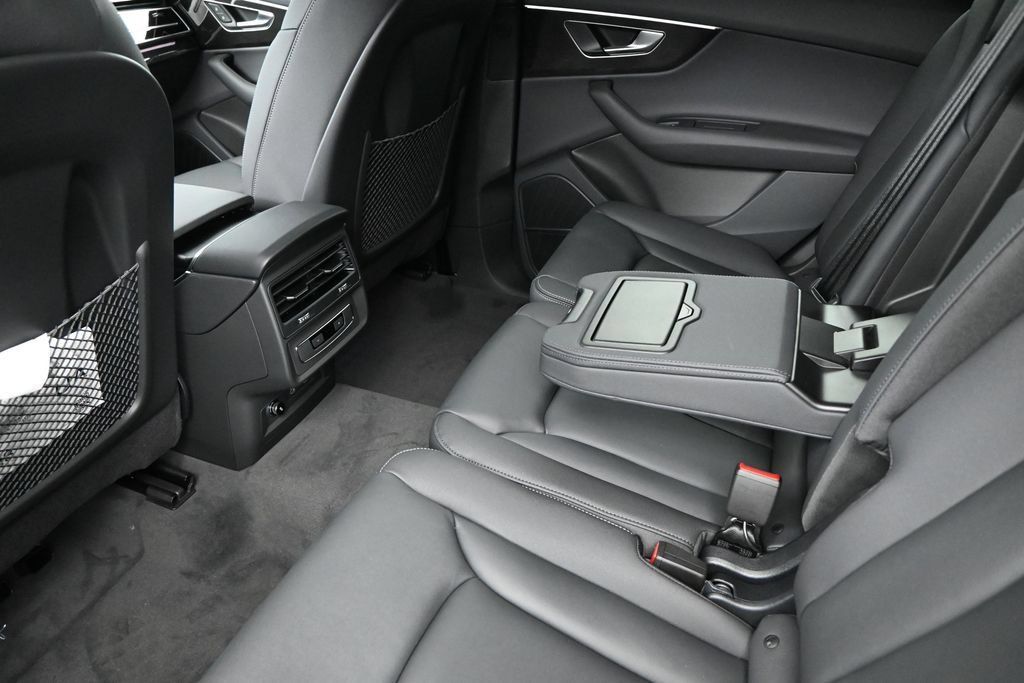 New 2026 Audi Q7 2.0T Premium AWD/4WD image 19