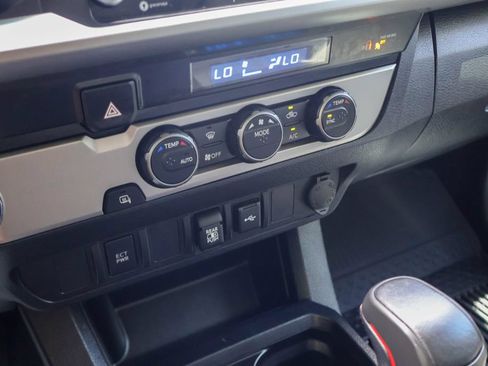Used 2023 Toyota Tacoma SR5 RWD image 15