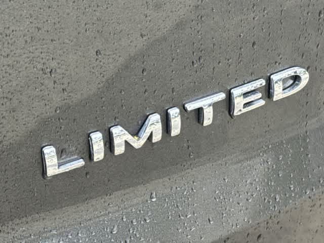 Used 2016 Ford Explorer Limited FWD image 13
