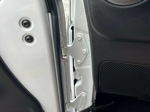 Used 2015 Jeep Wrangler Sport AWD/4WD image 46