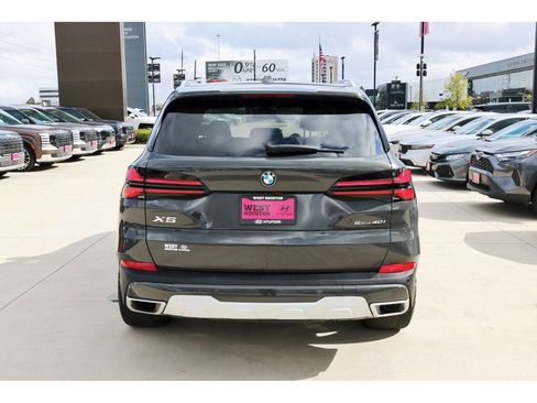 Used 2024 BMW X5 sDrive40i w/ Premium Package image 7