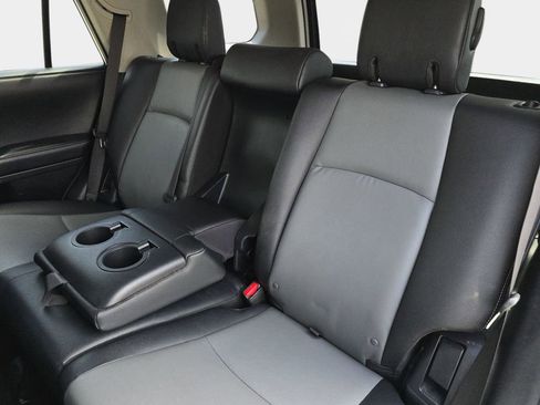 Used 2019 Toyota 4Runner SR5 Premium RWD image 17