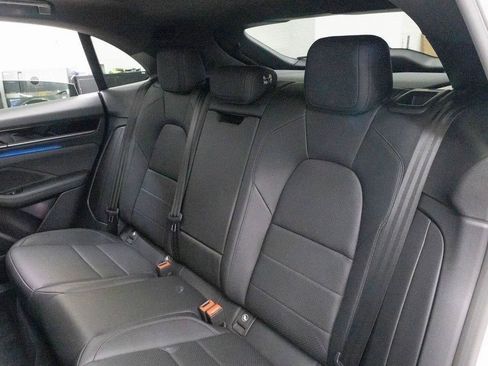 New 2025 Porsche Macan Electric image 84