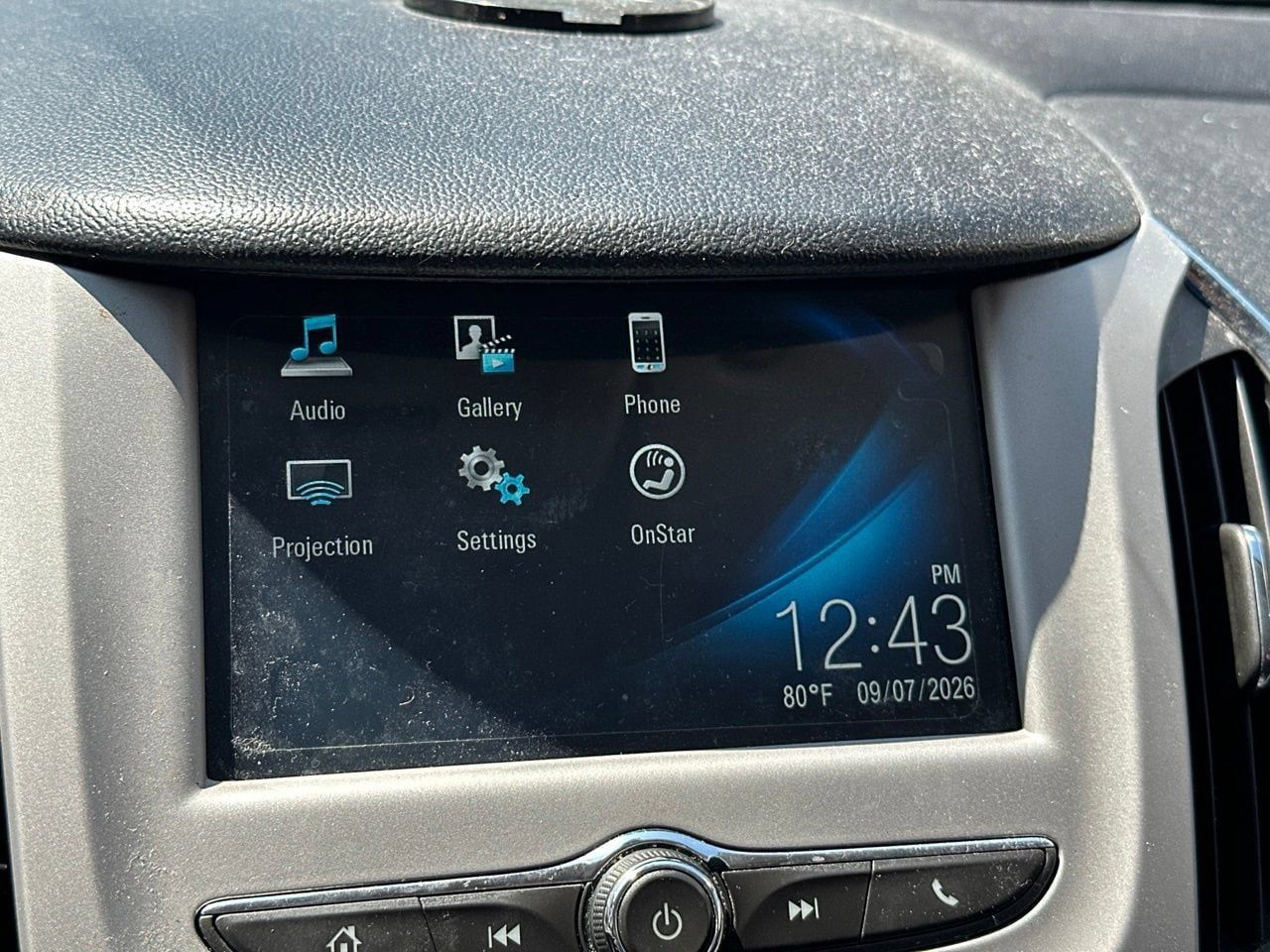 Used 2018 Chevrolet Cruze LS FWD image 19