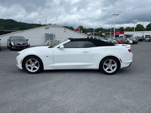 Used 2019 Chevrolet Camaro LT image 5