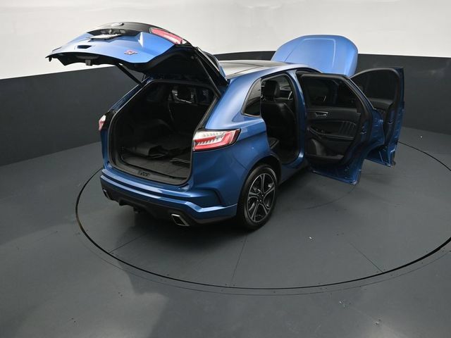 Used 2020 Ford Edge ST w/ Equipment Group 401A AWD/4WD image 29
