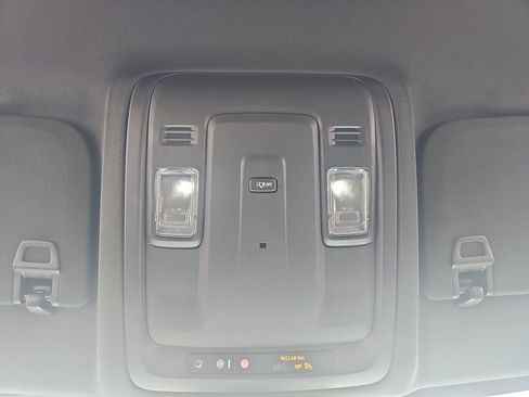 Used 2024 Chevrolet Tahoe LS image 31