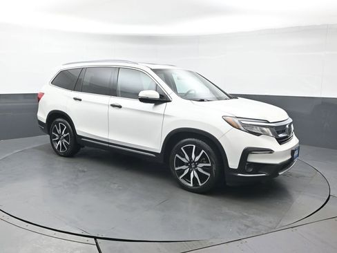 Used 2021 Honda Pilot Touring image 8