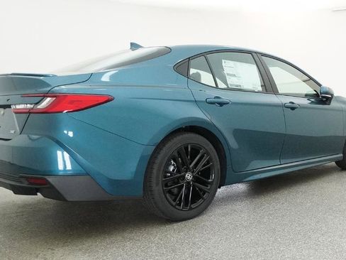 New 2026 Toyota Camry SE FWD image 28