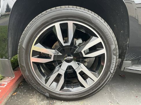 Used 2018 Chevrolet Tahoe Premier image 28