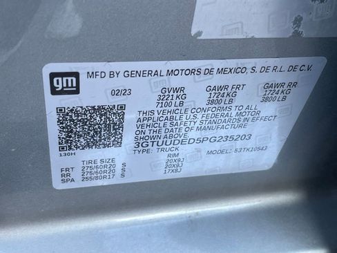 Used 2023 GMC Sierra 1500 SLT w/ SLT Premium Package AWD/4WD image 35