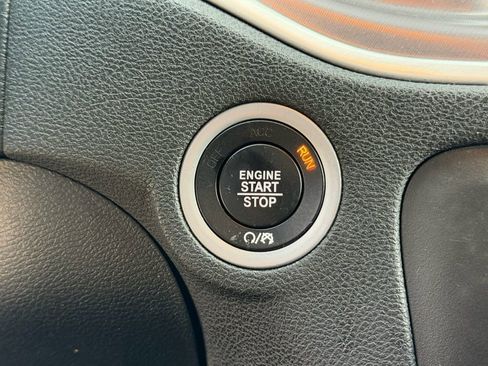 Used 2021 Dodge Charger SXT w/ Blacktop Package image 28