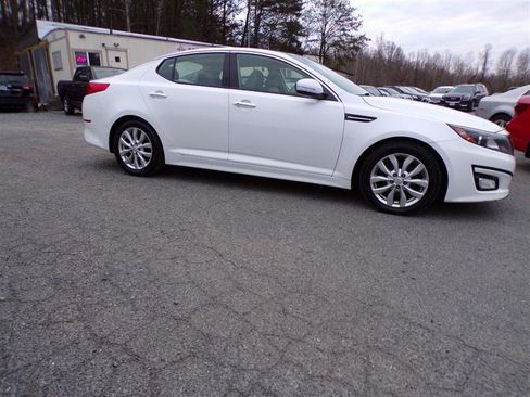 Used 2015 Kia Optima EX w/ EX Premium Package image 11