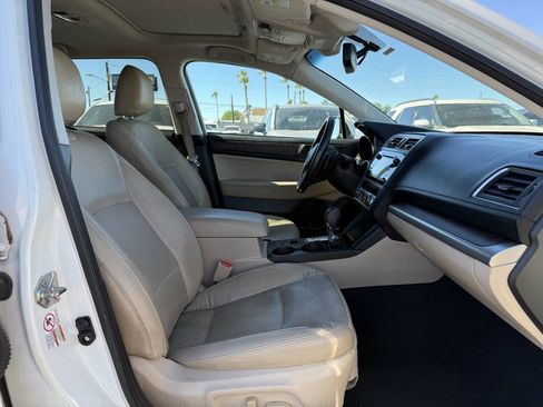 Used 2016 Subaru Outback 2.5i Limited image 13