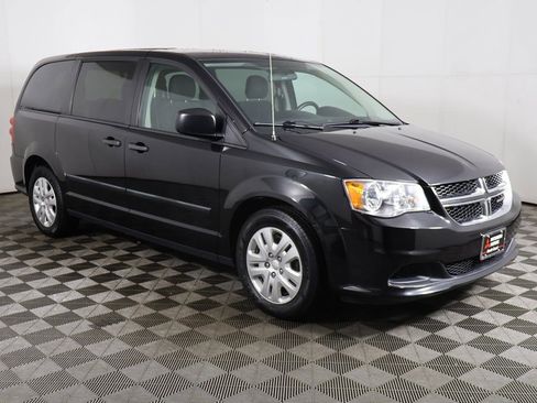 Used 2016 Dodge Grand Caravan American Value Package image 33