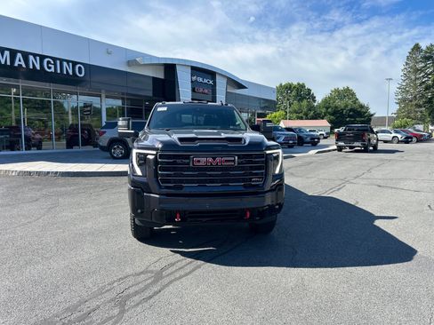 New 2026 GMC Sierra 2500 AT4 w/ AT4 Premium Plus Package AWD/4WD image 14