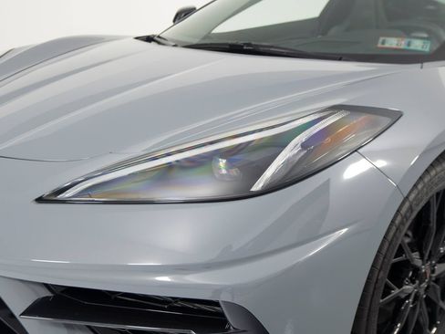 Used 2025 Chevrolet Corvette Stingray Coupe w/ 1LT RWD image 37