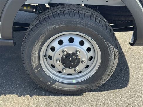 New 2025 Ford Transit 250 Low Roof AWD w/ Load Area Protection Package image 9