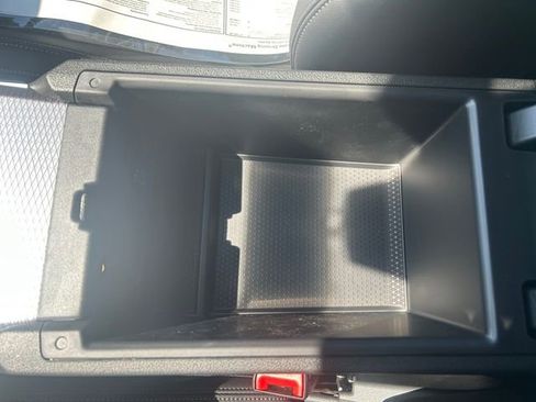 New 2025 BMW 330i xDrive Sedan w/ Convenience Package image 32