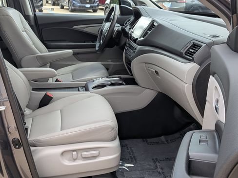 Certified 2023 Honda Ridgeline RTL-E image 30