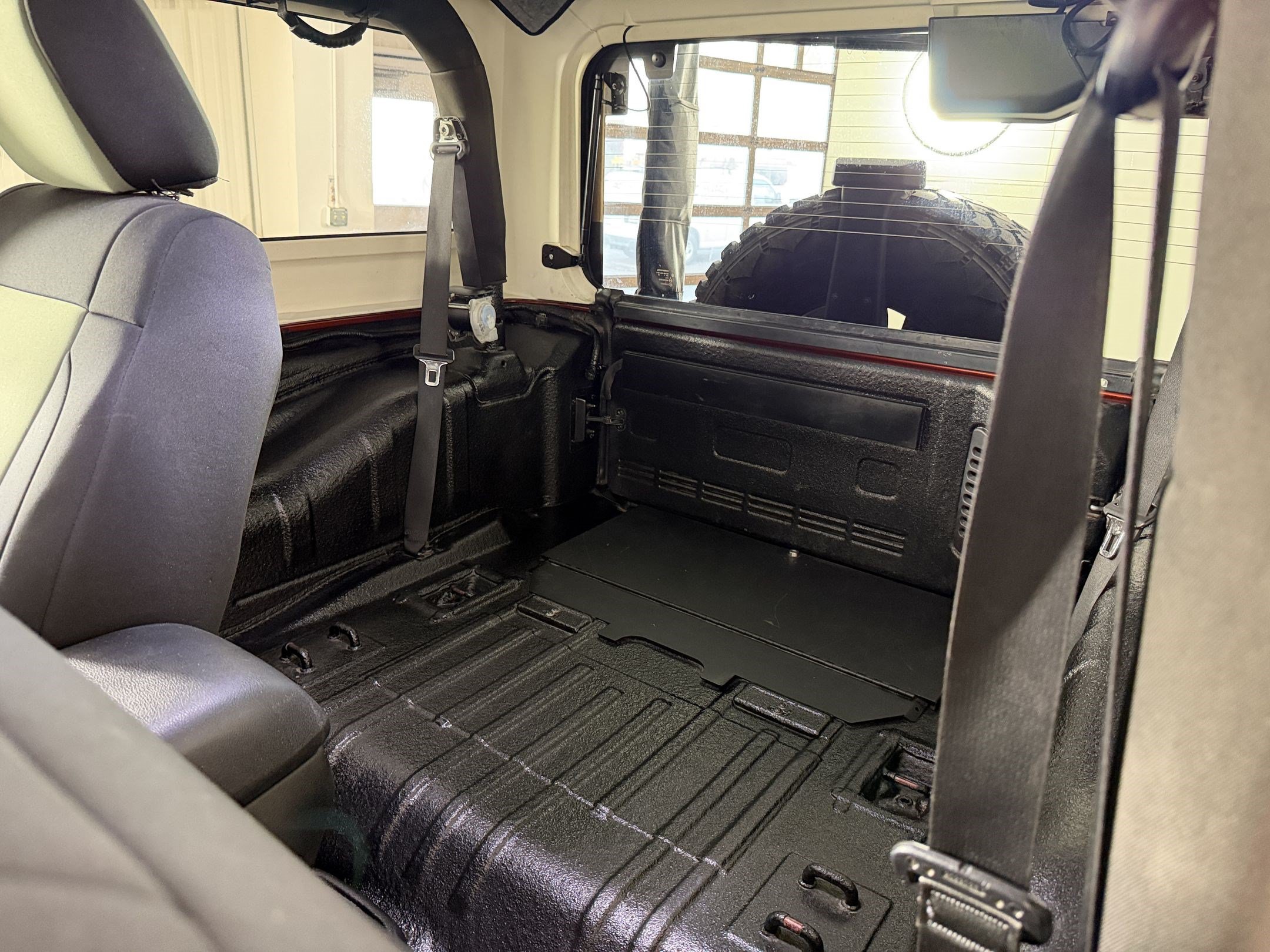 Used 2014 Jeep Wrangler Sport AWD/4WD image 23