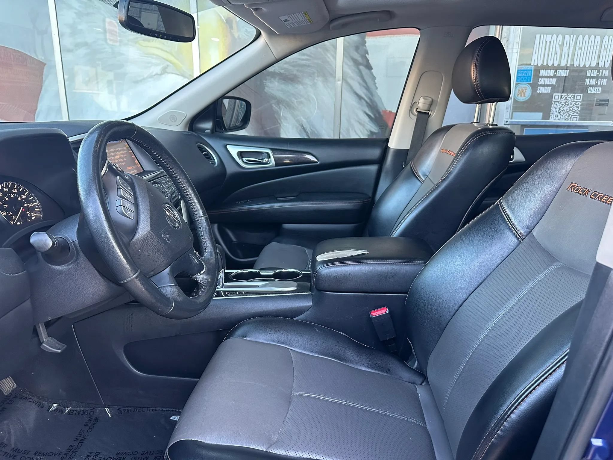 Used 2019 Nissan Pathfinder SL FWD image 5