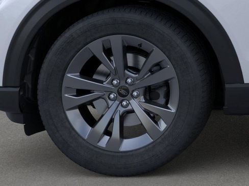 New 2026 Ford Explorer Active image 19