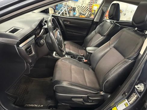 Used 2015 Toyota Corolla S FWD image 11