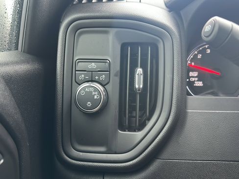 Certified 2024 Chevrolet Silverado 1500 Custom w/ Turbomax Blackout Package image 34