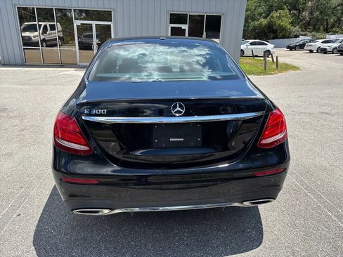 Used 2019 Mercedes-Benz E 300 w/ Premium 1 Package image 8