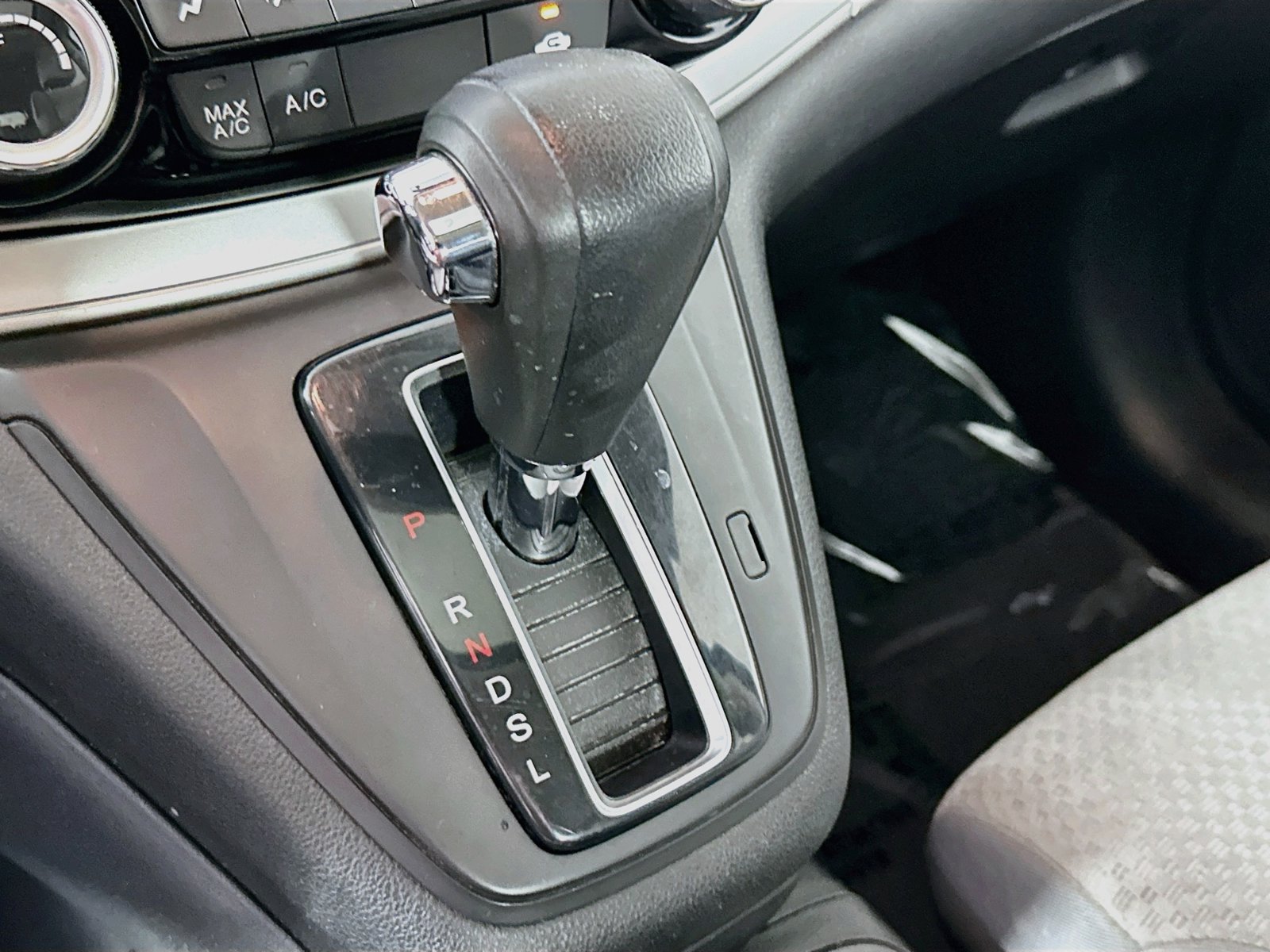 Used 2016 Honda CR-V EX image 16