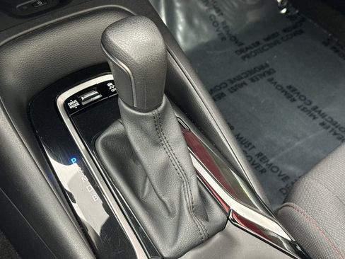 Certified 2025 Toyota Corolla SE image 26