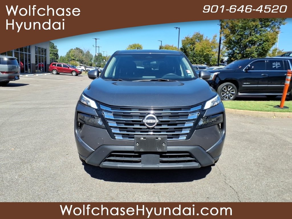 Used 2024 Nissan Rogue SV AWD/4WD image 8