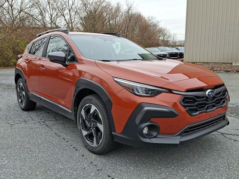 Certified 2025 Subaru Crosstrek 2.5i Limited image 3