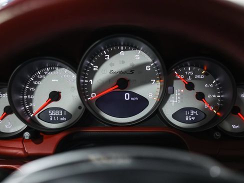 Used 2012 Porsche 911 Turbo S AWD/4WD image 34