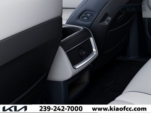 New 2026 Kia Carnival EX FWD image 26