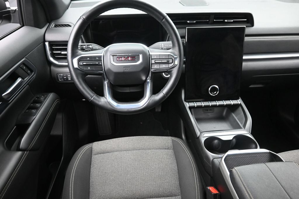 Used 2025 GMC Terrain Elevation AWD/4WD image 14