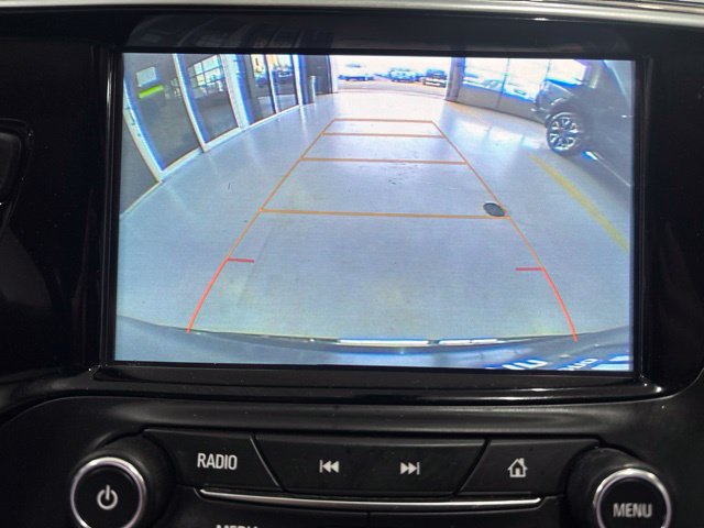 Used 2020 Buick Envision Essence FWD image 24
