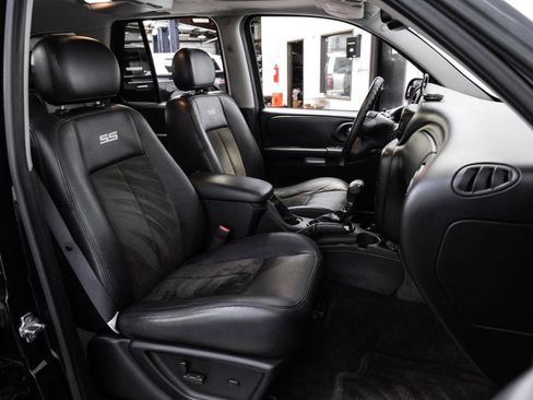 Used 2006 Chevrolet TrailBlazer LT w/ SS Package image 29