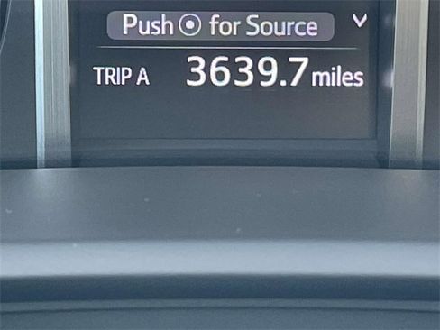 Used 2024 Toyota 4Runner TRD Off-Road image 5